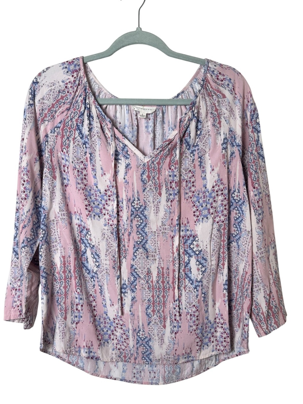 Promesa Large Pink and Blue Patterned V-Neck Blouse